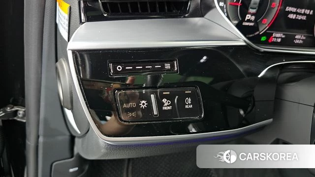 Audi A8 (D5) id 4603907 из Кореи 29