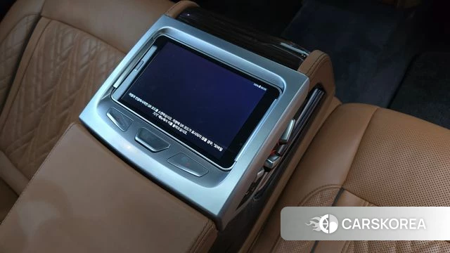 BMW 7 Series (G11) id 4658053 из Кореи 29