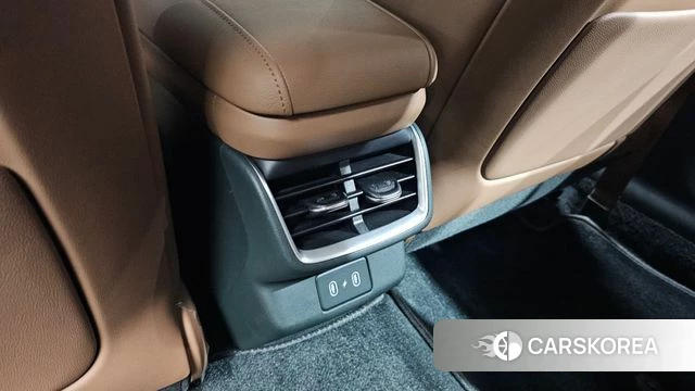 Hyundai Grandeur (GN7) id 4493684 из Кореи 29