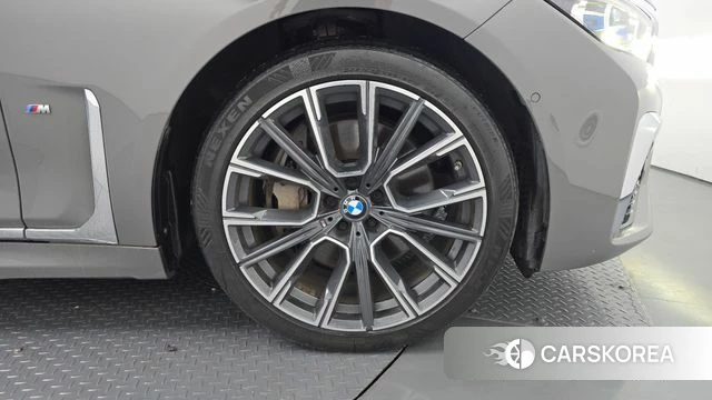BMW 7 Series (G11) id 4683511 из Кореи 29
