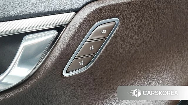 Hyundai The New Grandeur IG id 4632432 из Кореи 29