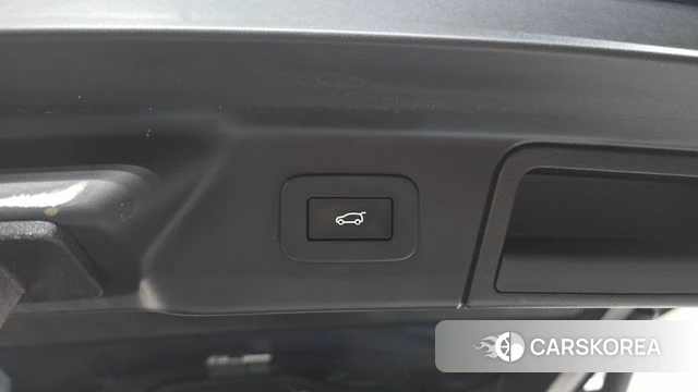 Land Rover Range Rover Velar id 4592230 из Кореи 29