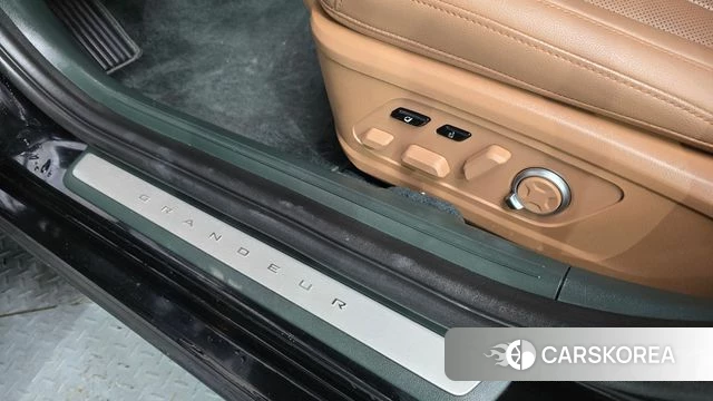 Hyundai Grandeur Hybrid (GN7) id 4223403 из Кореи 29