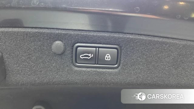 Hyundai The New Grandeur IG Hybrid id 4344977 из Кореи 29