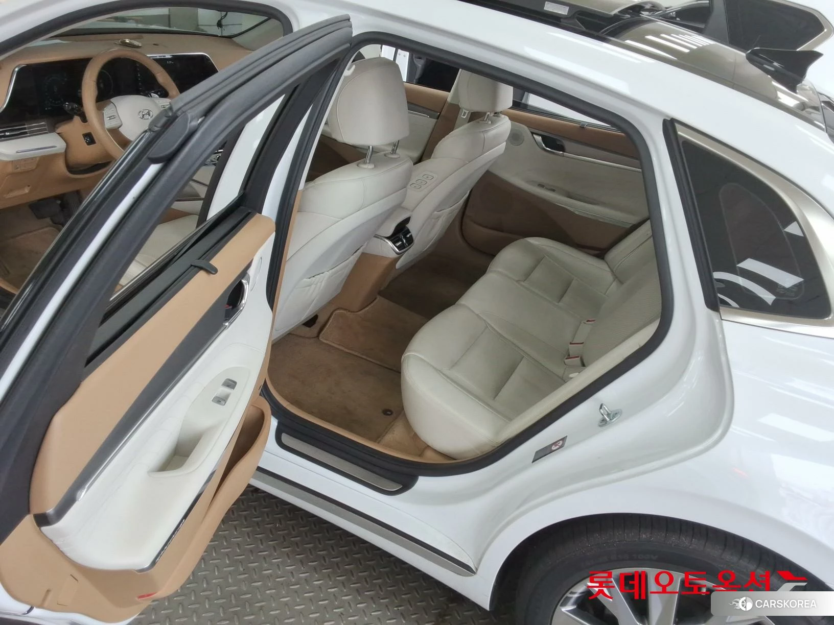 Hyundai Grandeur Hybrid id 3875705 из Кореи 29