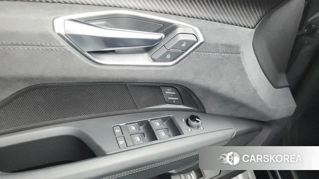 Audi e-Tron GT id 4382285 из Кореи 29