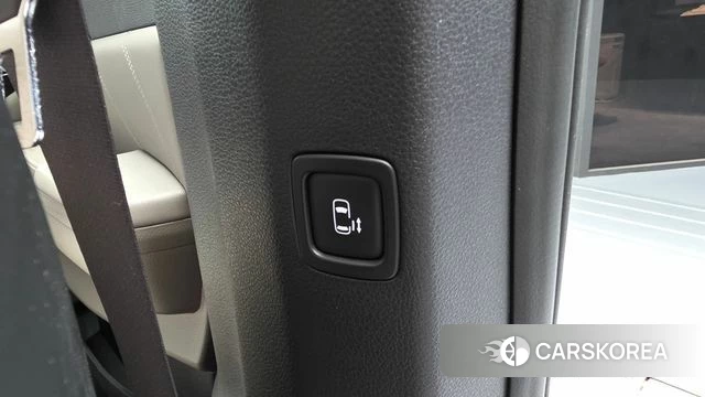 Kia The New Carnival 4th Generation id 4623123 из Кореи 29
