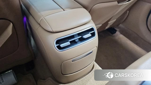 Genesis G90 (RS4) id 4624285 из Кореи 29