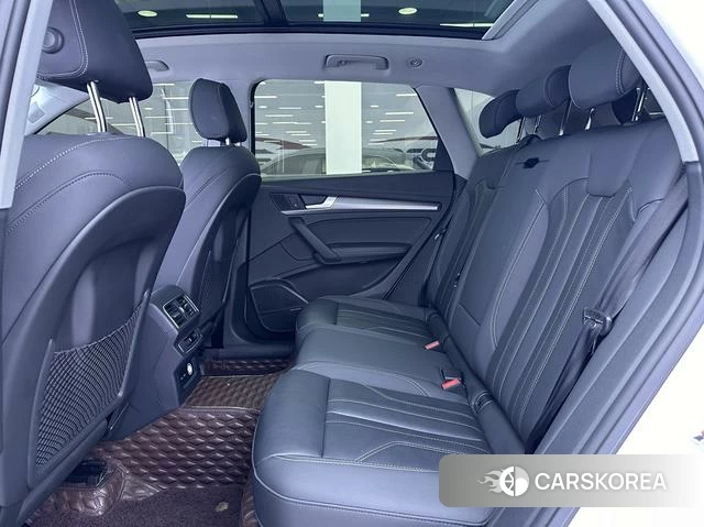 Audi Q5L id 4258868 из Китая 29