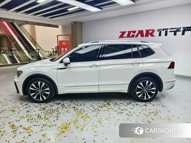 Volkswagen Tiguan L id 4290500 из Китая 29