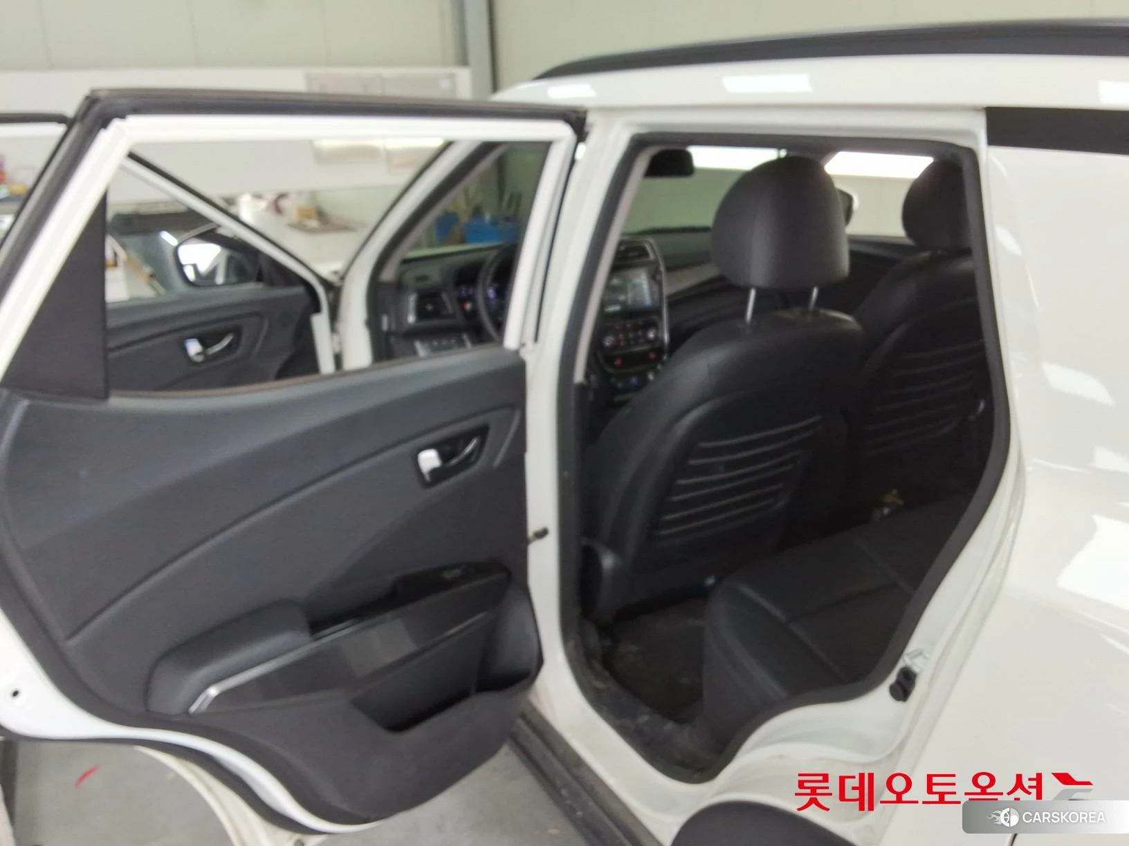 SsangYong Tivoli id 3875670 из Кореи 29