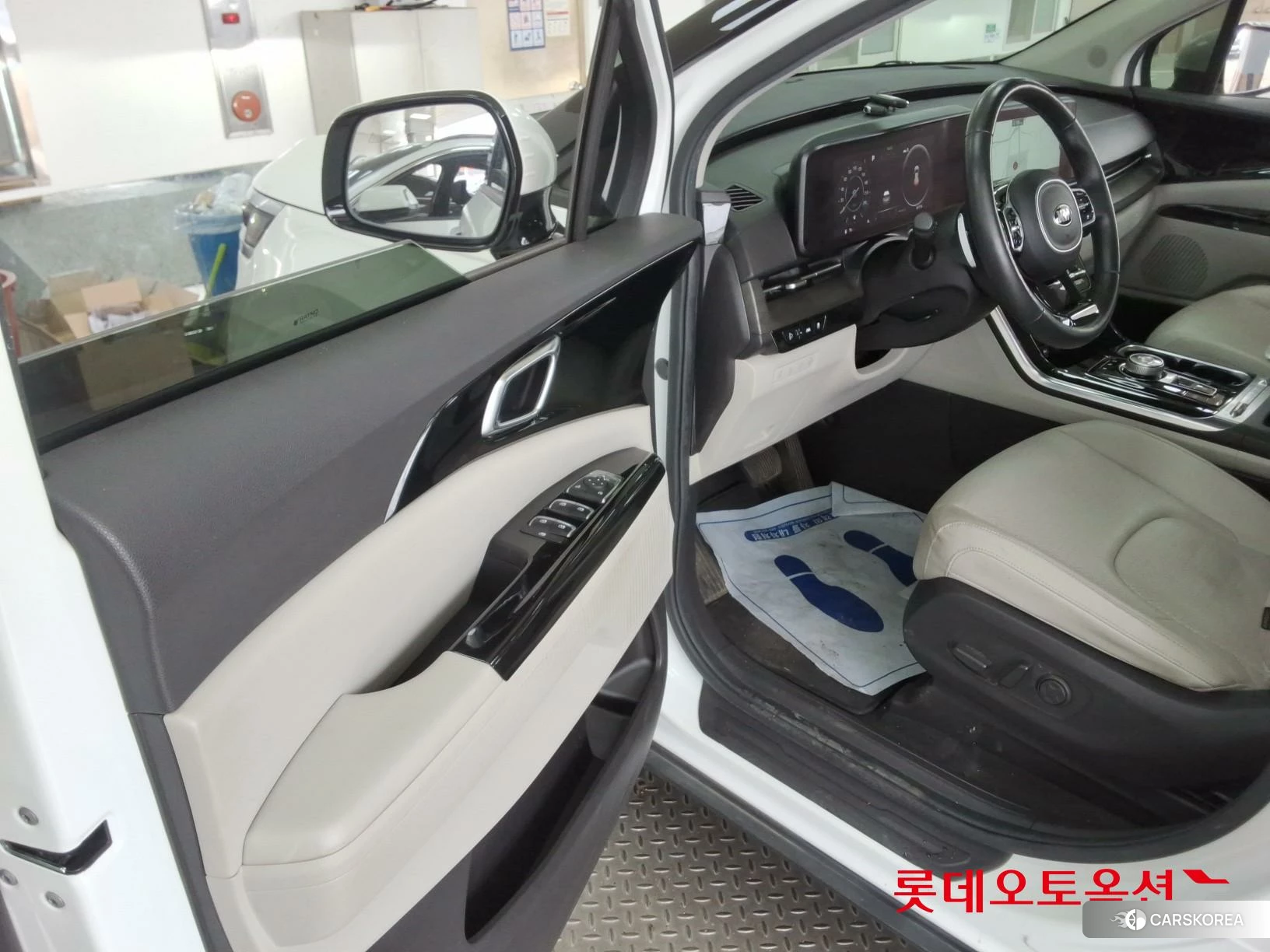 Kia Carnival id 3875736 из Кореи 29