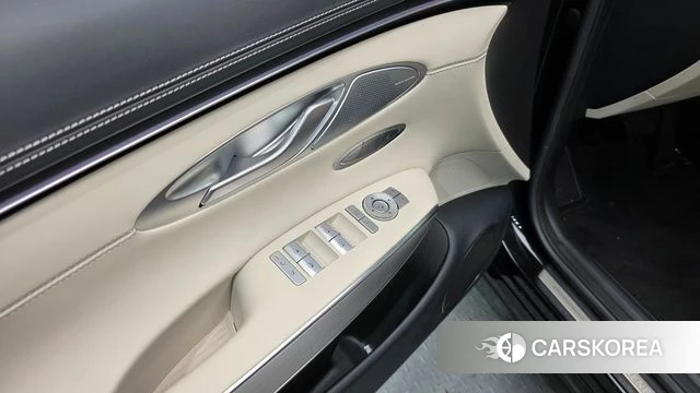 Genesis GV70 id 4635196 из Кореи 29