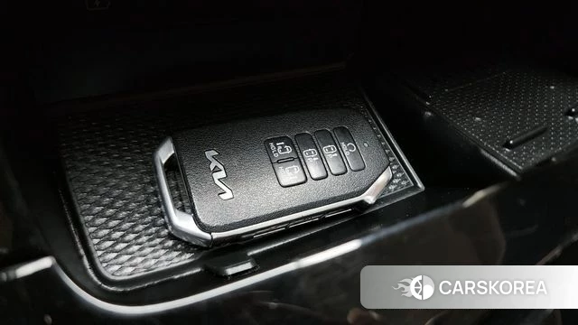 Kia Carnival 4th generation id 4376678 из Кореи 29