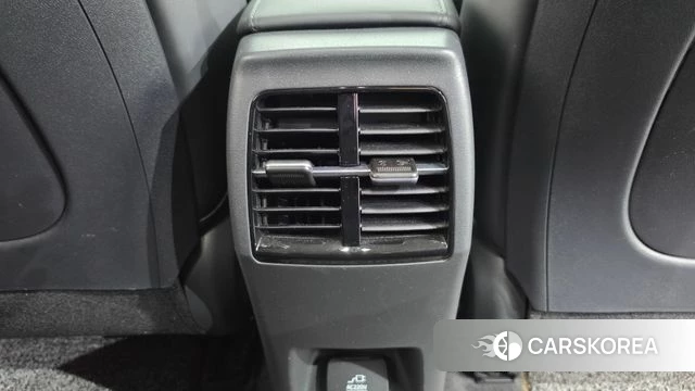 Kia Di Ol Nu Niro id 4774695 из Кореи 29