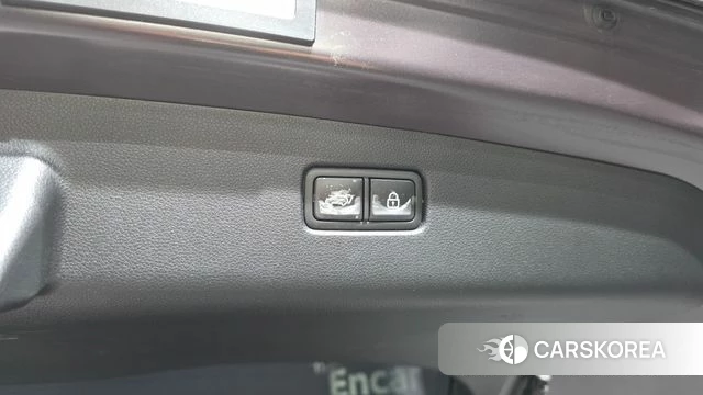 Genesis GV70 id 4750401 из Кореи 29