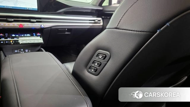Hyundai Grandeur Hybrid (GN7) id 4394758 из Кореи 29