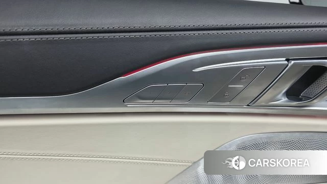 BMW 8 Series (G15) id 4793069 из Кореи 29