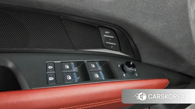 Audi e-Tron GT id 4842517 из Кореи 29