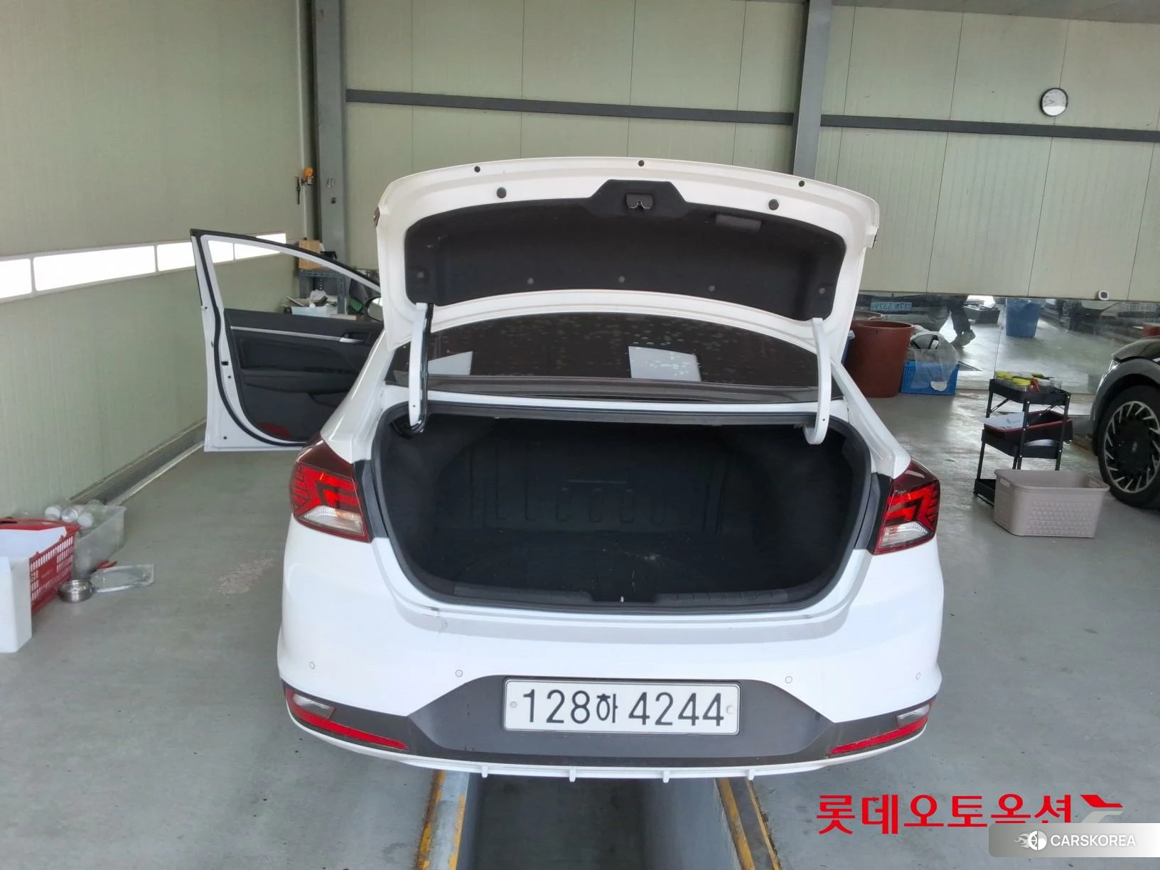 Hyundai Avante id 3881984 из Кореи 29