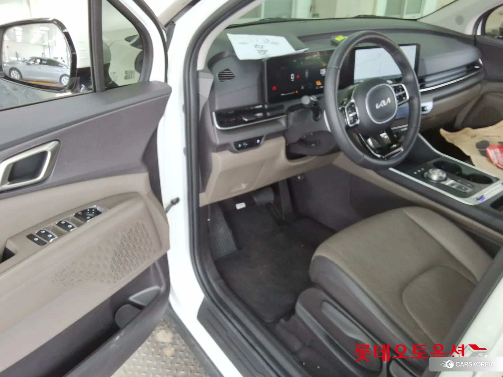 Kia Carnival id 4498436 из Кореи 29