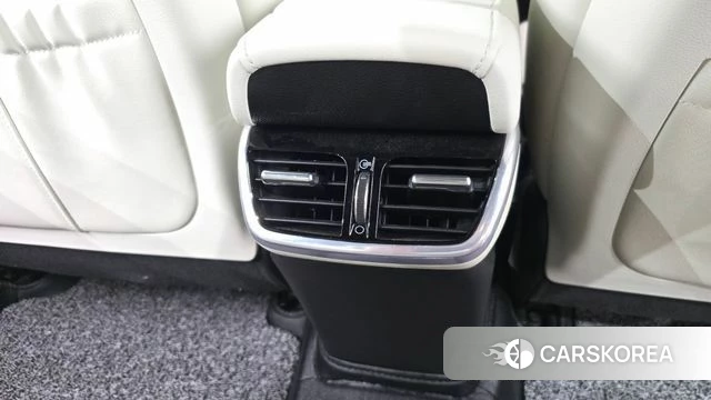 Hyundai The New Grandeur IG Hybrid id 4922572 из Кореи 29