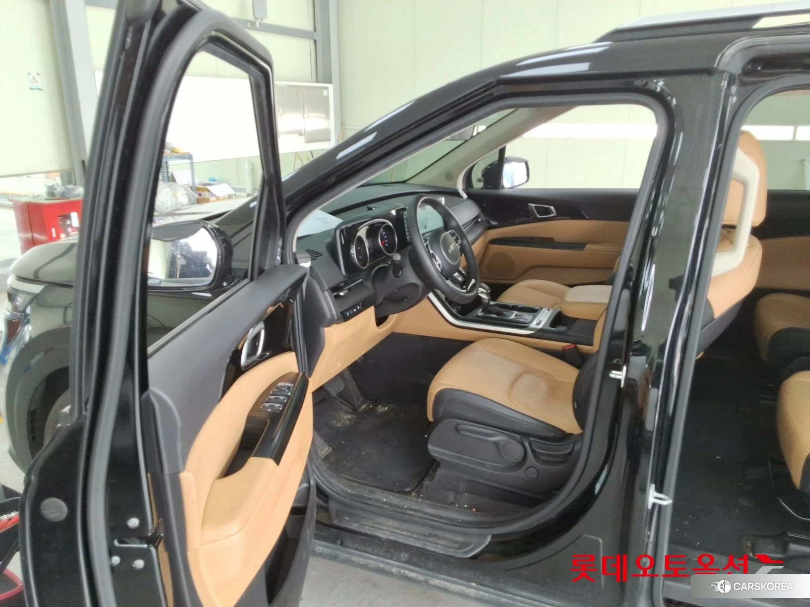 Kia Carnival id 3888413 из Кореи 29