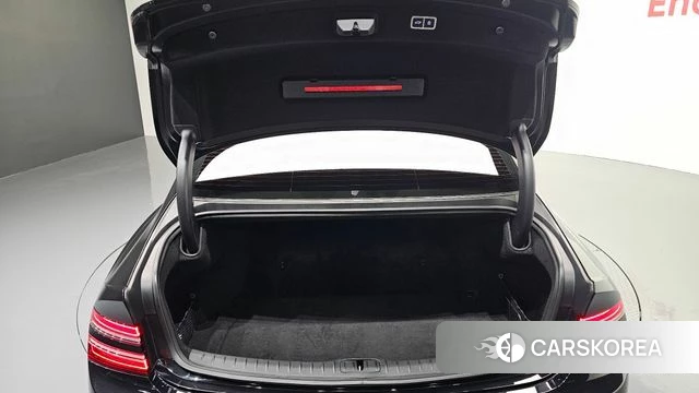 Genesis Electrified G80 (RG3) id 4906094 из Кореи 29