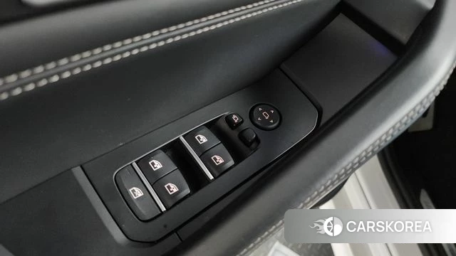 BMW X6 (G06) id 4324192 из Кореи 29