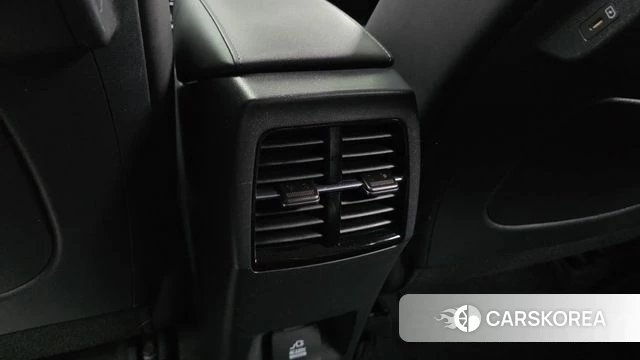 Kia Di Ol Nu Niro id 4736016 из Кореи 29