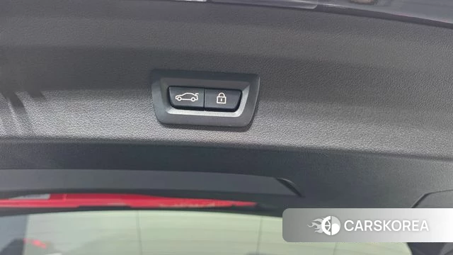 BMW 1 Series (F40) id 4195163 из Кореи 29