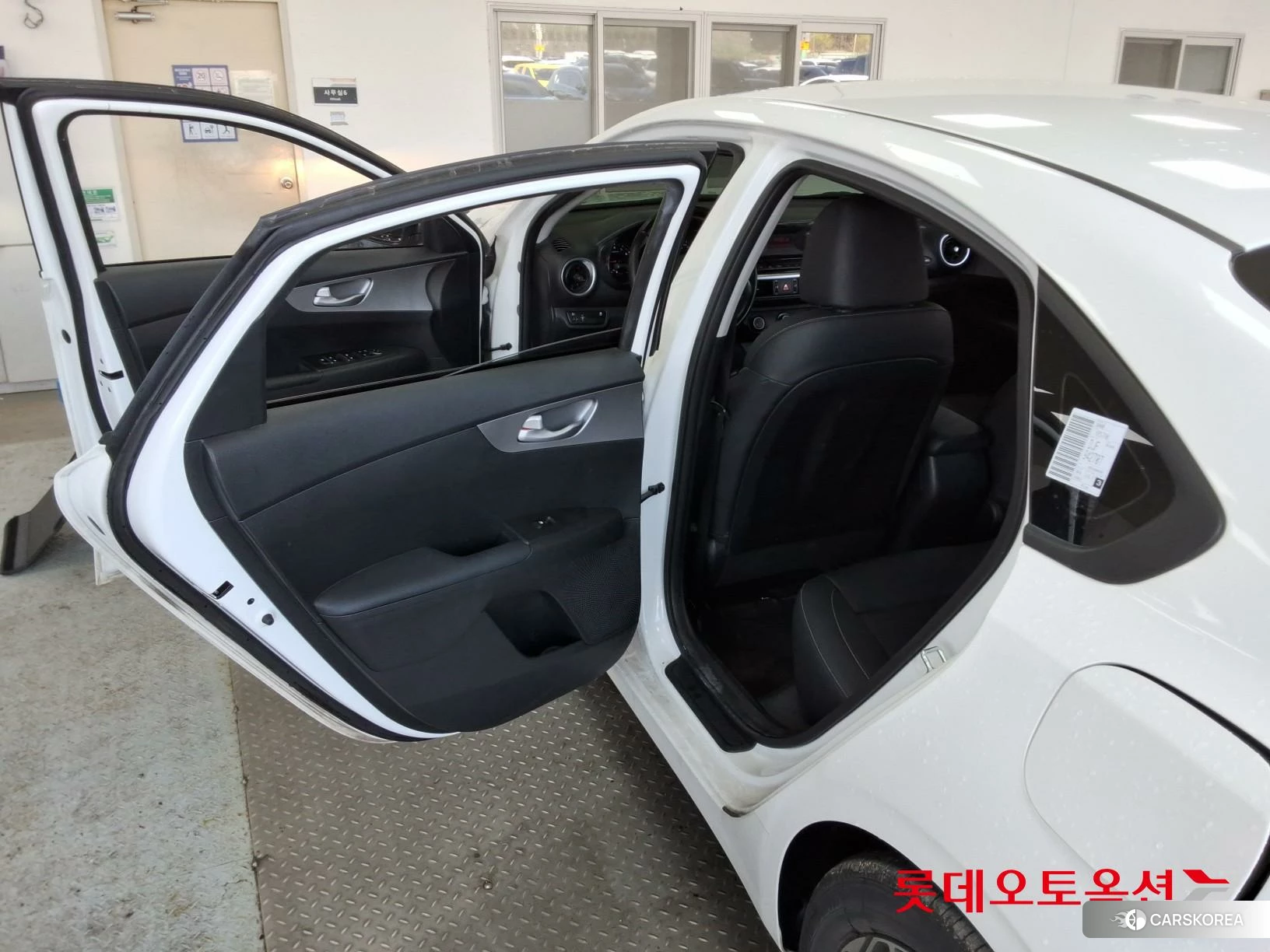 Kia K3 id 3869425 из Кореи 29