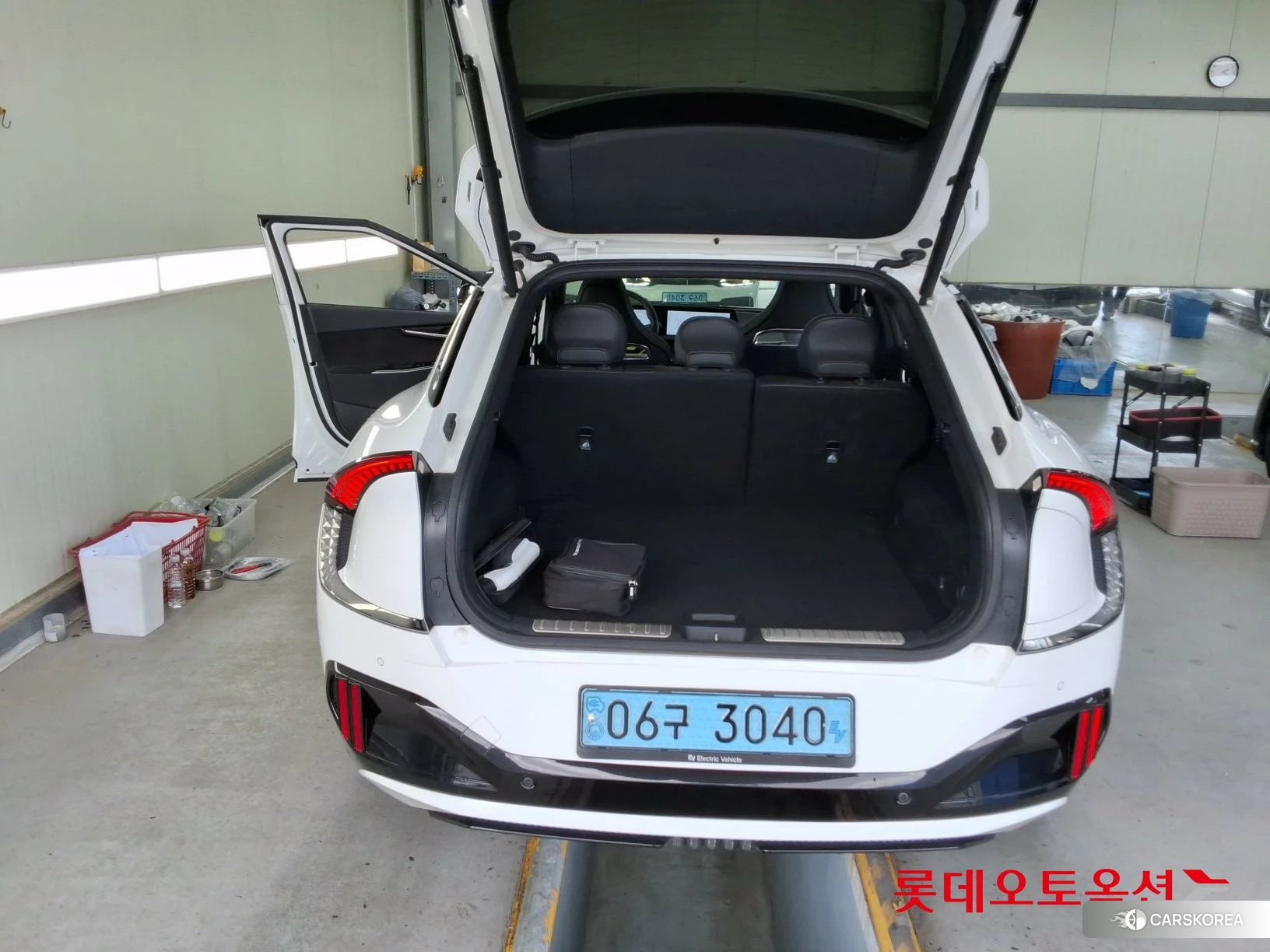 Kia EV6 GT id 3869319 из Кореи 29