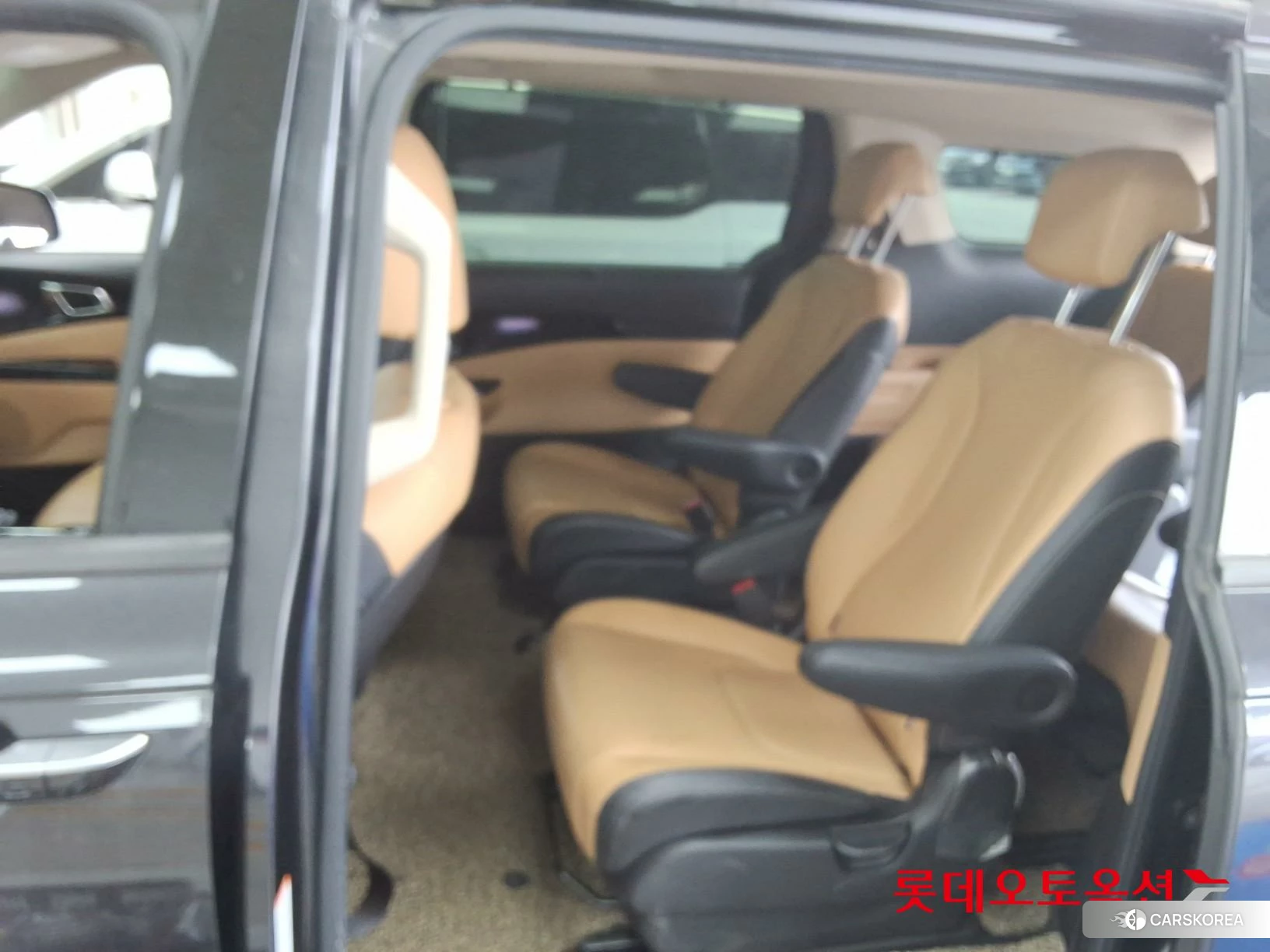 Kia Carnival id 3888403 из Кореи 29