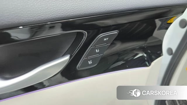 Kia K7 Premier Hybrid id 4458882 из Кореи 29