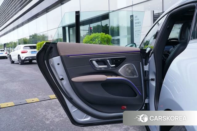 Mercedes-Benz EQS id 4279374 из Китая 29