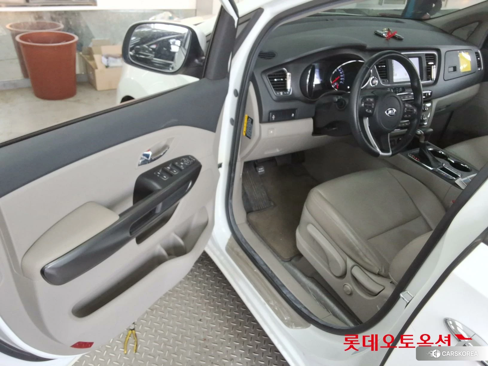 Kia Carnival id 3875740 из Кореи 29