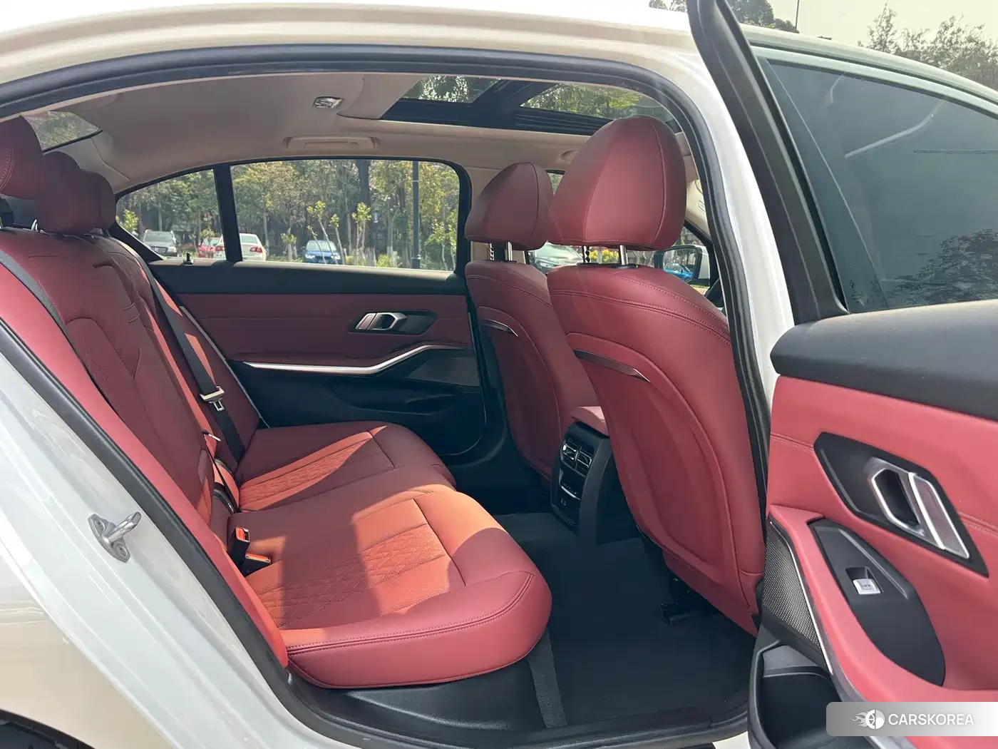 BMW 3 series id 4570356 из Китая 29