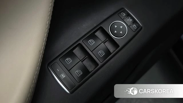 Tesla Model X id 4338789 из Кореи 29