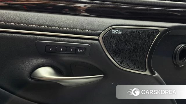 Lexus ES300h 7th generation id 4424604 из Кореи 29