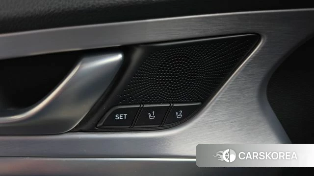 Genesis G70 id 4882441 из Кореи 29
