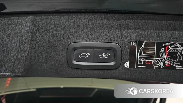 Volvo XC40 id 4620030 из Кореи 29