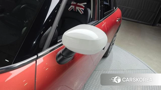 Mini Cooper S Clubman id 4292481 из Кореи 29