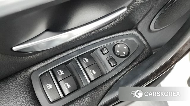 BMW 3 Series (F30) id 4285804 из Кореи 29