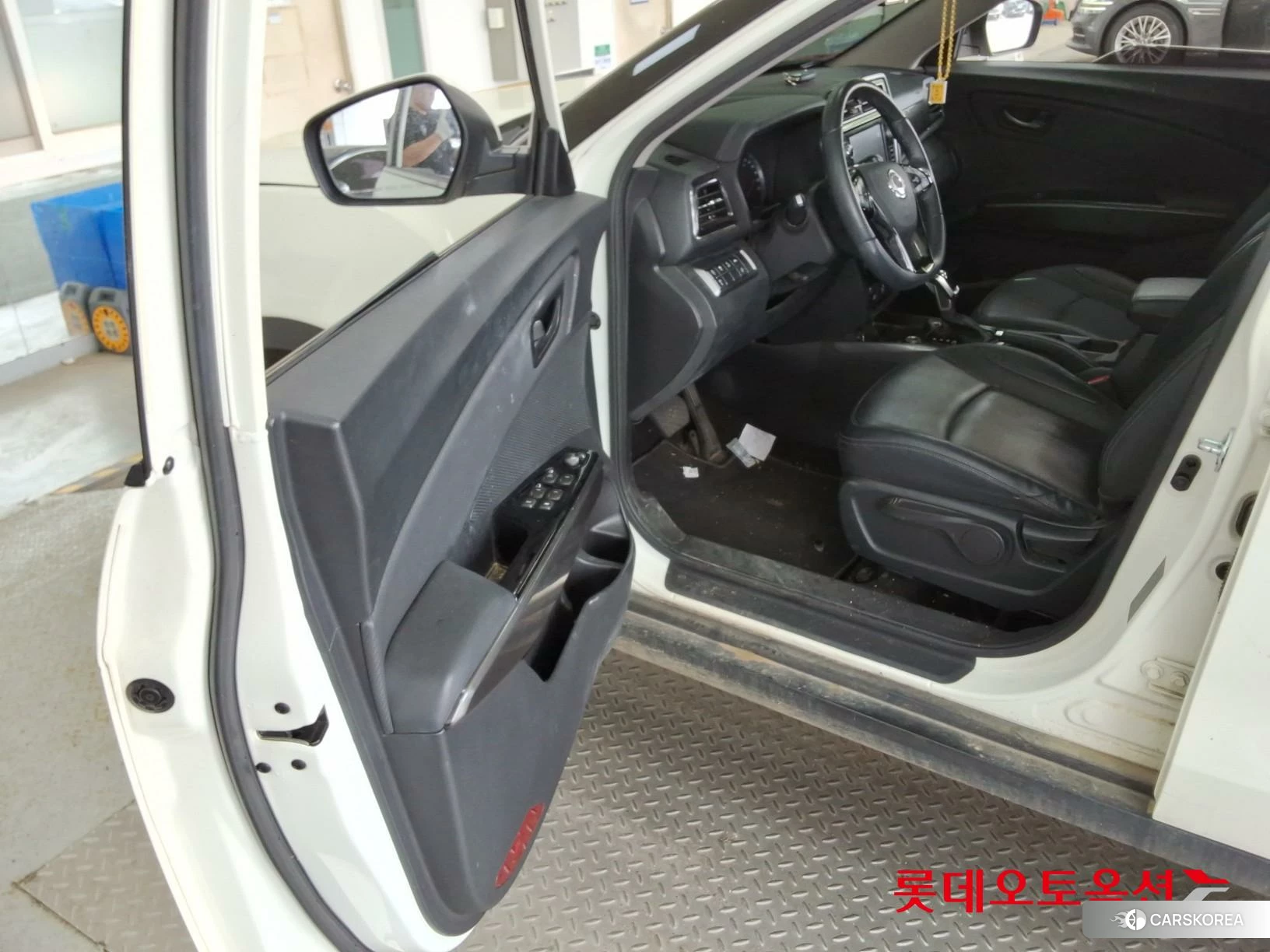 SsangYong Tivoli id 4289657 из Кореи 29