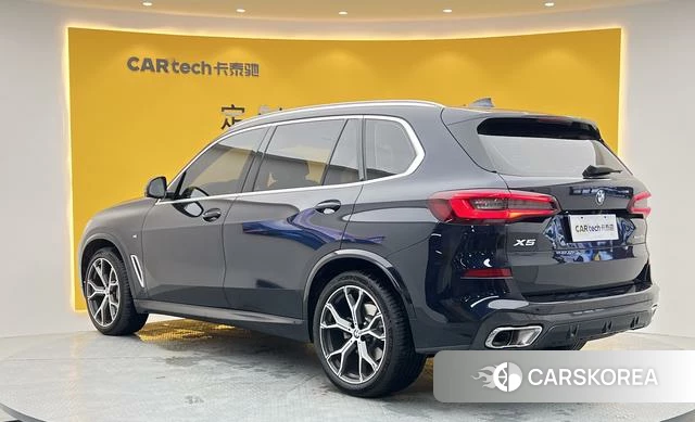 BMW X5 id 4265432 из Китая 29