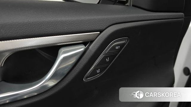 Hyundai The New Grandeur IG Hybrid id 4317664 из Кореи 29
