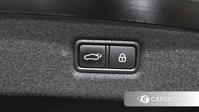 Genesis G90 id 4651601 из Кореи 29