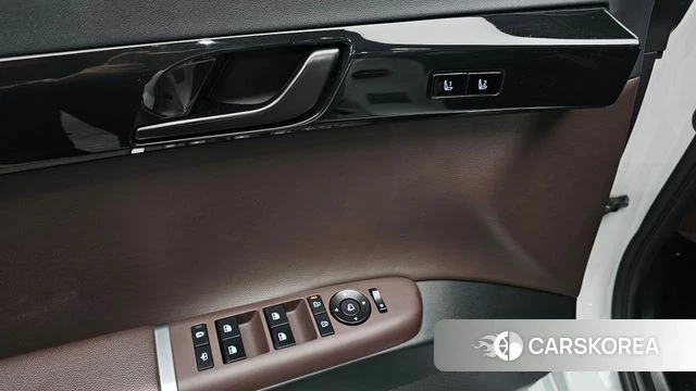 Hyundai Grandeur (GN7) id 4880493 из Кореи 29