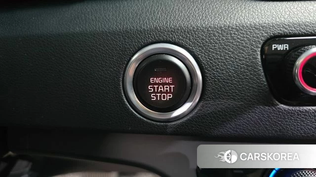 Kia Niro id 4502794 из Кореи 29